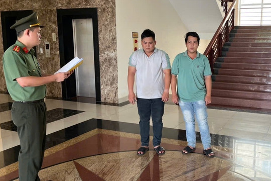 Công an tỉnh Quảng Trị khởi tố hai đối tượng làm giả con dấu và tài liệu