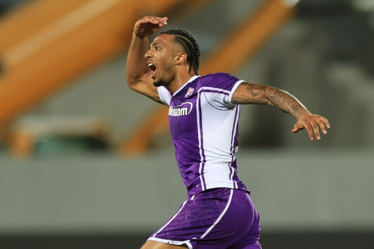Crystal Palace vào bán kết Conference League dù thua Fiorentina 1-2 tại Italy
