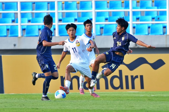 U17 Lào gây địa chấn khi ngược dòng loại U17 Thái Lan tại giải Đông Nam Á