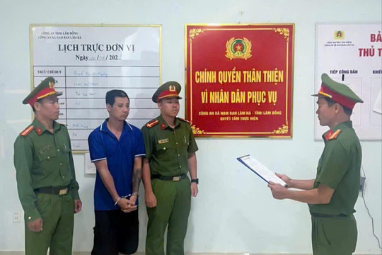 Khởi tố, bắt giam người đàn ông đánh cả gia đình vợ
