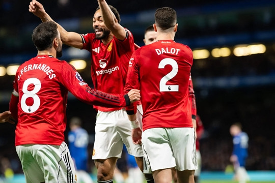 Matheus Cunha giúp Man Utd hạ Chelsea: Đẳng cấp thích nghi và giới hạn của Garnacho