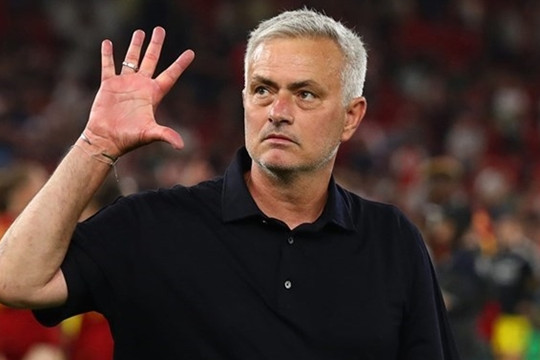 Tin chuyển nhượng 19/4: Real Madrid nhắm Jose Mourinho, Bayern gia nhập cuộc đua Morgan Rogers