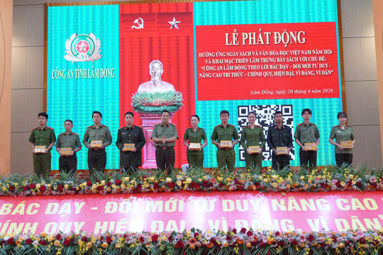Công an Lâm Đồng hưởng ứng Ngày sách và Văn hóa đọc Việt Nam 2026