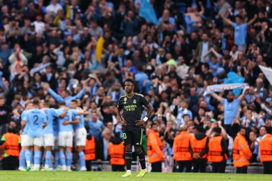 Manchester City và kỷ nguyên 90 điểm: Khi sự hoàn hảo là điều kiện sống còn