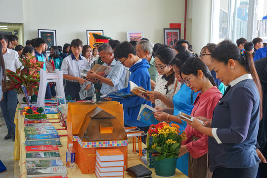 Lâm Đồng phát động Ngày Sách và Văn hóa đọc Việt Nam lần thứ V