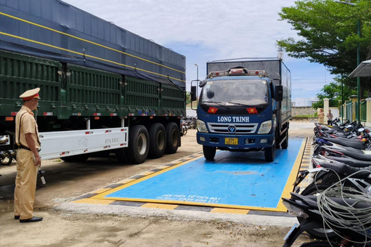 Lâm Đồng siết chặt kiểm soát xe tải, bảo đảm an toàn giao thông
