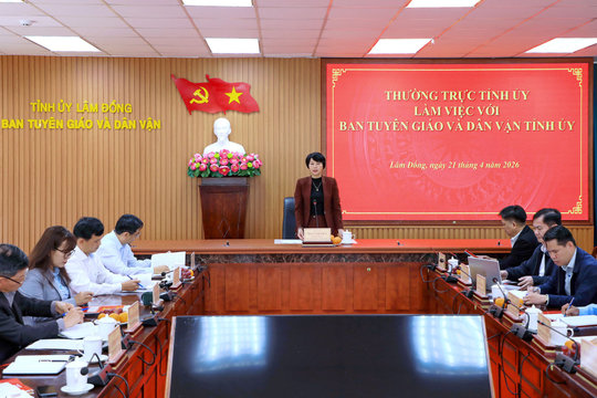 Thường trực Tỉnh ủy Lâm Đồng làm việc với tập thể lãnh đạo Ban Tuyên giáo và Dân vận Tỉnh ủy
