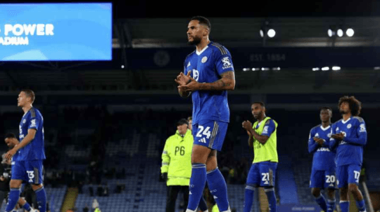 Từ đỉnh cao Ngoại hạng Anh đến thảm kịch League One: Giải mã sự sụp đổ của Leicester City