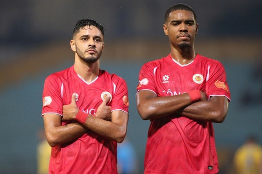 Cơn khát bàn thắng của tiền đạo nội tại V.League và bài toán thoát bóng ngoại binh
