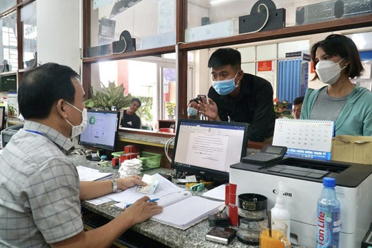 Công chức vi phạm ngoài công vụ có bị xử lý kỷ luật?