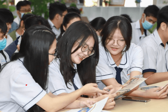 Có chứng chỉ ngoại ngữ có được miễn thi tốt nghiệp THPT?