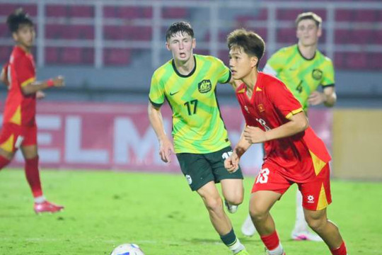 U17 Việt Nam ngược dòng hạ Australia 2-1 để vào chung kết U17 Đông Nam Á 2026