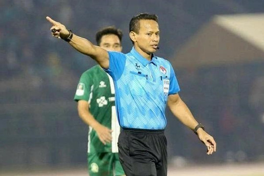 V-League 2025/26: Mời trọng tài FIFA Malaysia điều hành hai trận cầu then chốt vòng 20