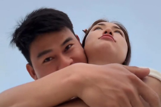 Hòa Minzy lên tiếng khi bị nhắc nhở tiết chế tình cảm với Đại úy Thăng Văn Cương