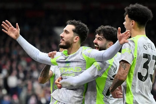 Rayan Cherki và cú hích chiến thuật: Tại sao đây là chữ ký giá trị nhất của Man City?