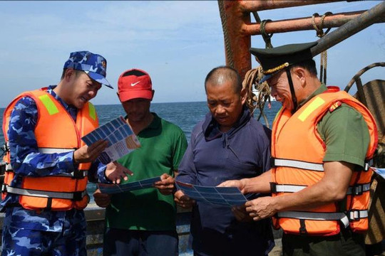 Thủ tướng Chính phủ yêu cầu khắc phục triệt để các tồn tại trong chống khai thác IUU