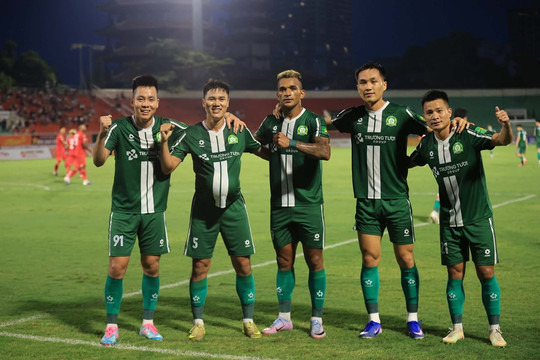Minh Vương rực sáng với cú đúp kiến tạo, Đồng Nai xây chắc ngôi đầu giải hạng Nhất
