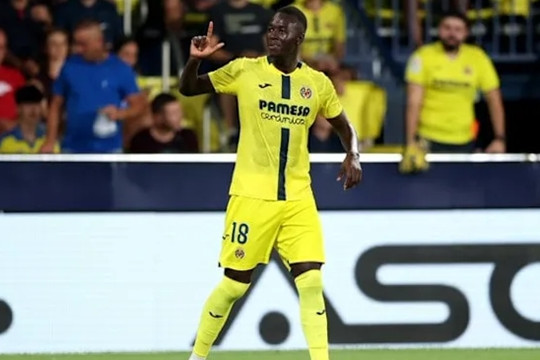 Manchester United nhắm Pape Gueye: Mảnh ghép hoàn hảo thay thế Casemiro