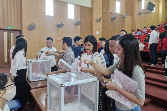 Hà Nội: 17 lô đất tại xã Quốc Oai trúng đấu giá từ 84 đến 125 triệu đồng/m2