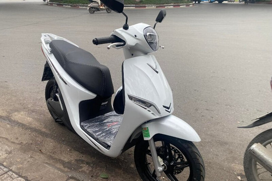 VinFast Feliz 2025: Xe máy điện đi được 262 km có giá bán ưu đãi từ 24,3 triệu đồng