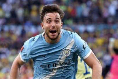 Man City tiến gần chức vô địch Cúp FA