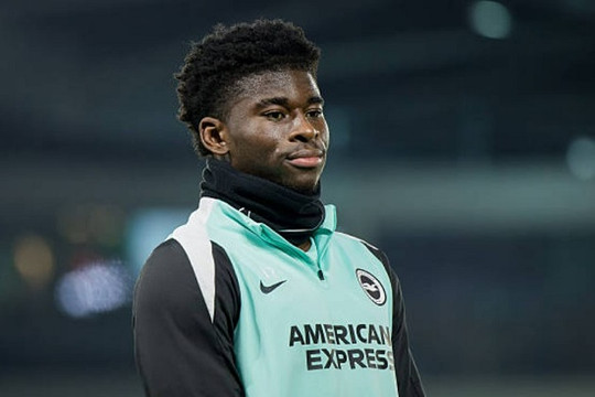 MU chuẩn bị nổ bom tấn Carlos Baleba, Juventus gây sốc với thương vụ Alisson