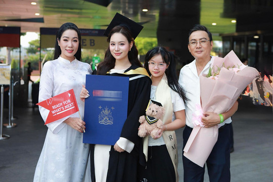 Con gái NSND Trịnh Kim Chi tốt nghiệp loại Giỏi: Nữ sinh 1,72m quyết không nối nghiệp mẹ