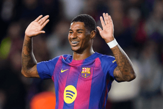 Marcus Rashford thăng hoa tại Barcelona với thống kê vượt mặt Kylian Mbappe
