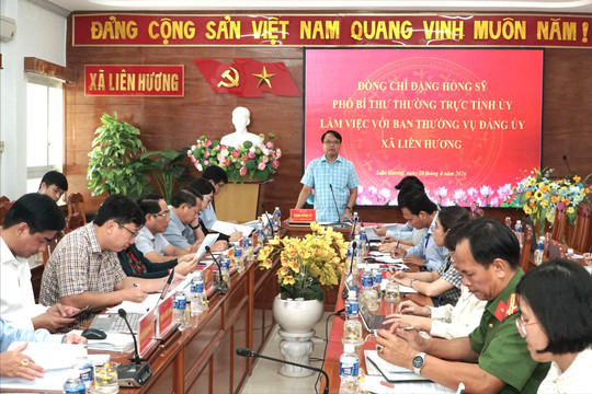 Phó Bí thư Thường trực Tỉnh ủy Lâm Đồng Đặng Hồng Sỹ làm việc với xã Liên Hương