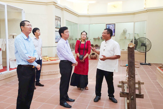 Hơn nửa thế kỷ vươn mình của vùng đồng bào DTTS
