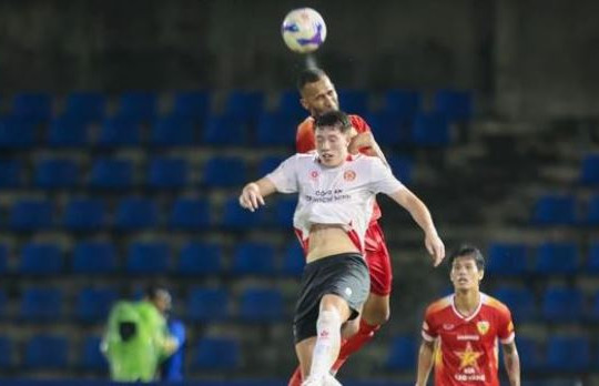 Lee Williams: Hiện tượng Việt kiều Anh 1m90 khuấy đảo V.League 2025/26