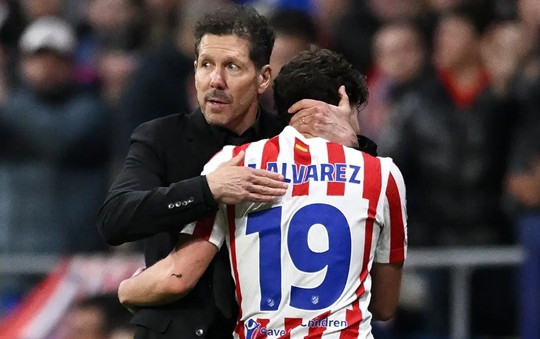 Simeone khẳng định dàn trụ cột Atletico Madrid sẵn sàng tái đấu Arsenal tại London