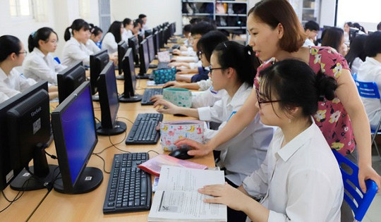 Nghị quyết số 23/2026/NQ-CP: Cắt giảm, phân cấp, đơn giản hóa thủ tục hành chính, cắt giảm điều kiện kinh doanh thuộc phạm vi quản lý của Bộ Giáo dục và Đào tạo