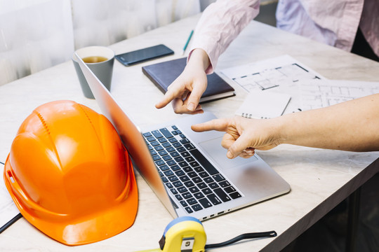 Chứng chỉ hành nghề xây dựng hết hạn có tra cứu được không?