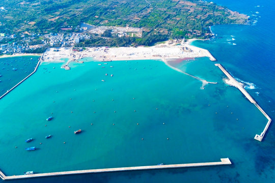 Time for Lam Dong to Pursue Sea Reclamation