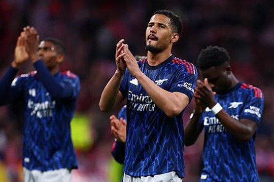 Arsenal và bản lĩnh thép trước ngưỡng cửa kiệt quệ tại Champions League