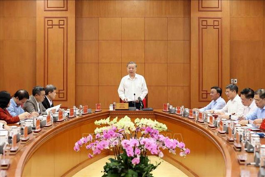 Kiểm soát quyền lực, chặn tham nhũng từ gốc