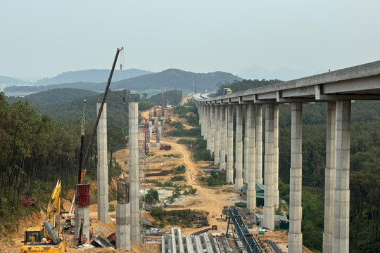 Hầm Thần Vũ 2.100 tỷ đồng trên cao tốc Bắc - Nam: Tập trung hoàn thiện để về đích năm 2027