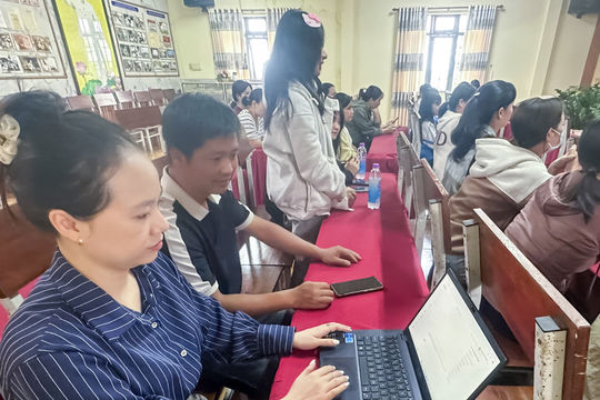 Bảo Lâm 1: Ðưa công nghệ số đến với người dân