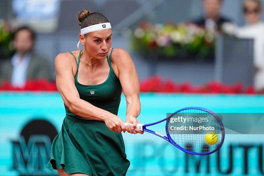 Kostyuk vô địch Madrid Open 2026: Chiến thắng thuyết phục trước tiểu Sharapova Andreeva
