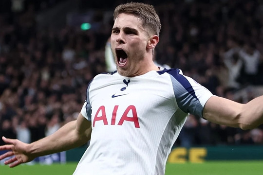 Micky van de Ven đòi lương 200.000 bảng: Canh bạc lớn cho Man United