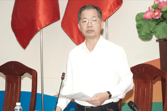 Chánh án TAND Tối cao Nguyễn Văn Quảng làm việc với tỉnh Lâm Đồng