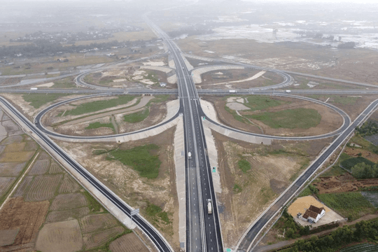 Cao tốc Khánh Hòa - Buôn Ma Thuột chính thức khai thác 20km đầu tiên từ tháng 5/2026