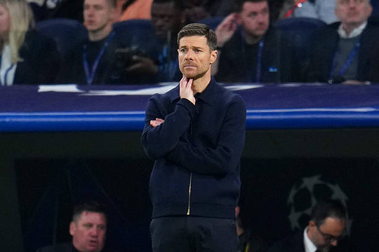 Liverpool lún sâu vào khủng hoảng: Tại sao kỷ luật thép của Xabi Alonso là lối thoát duy nhất?