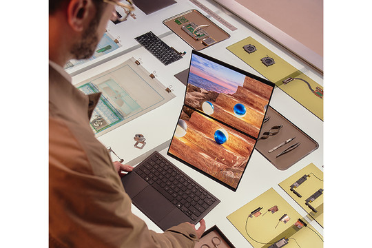 ASUS Zenbook DUO (2026) mở đặt trước tại Việt Nam: Laptop hai màn hình OLED đạt giải Vàng iF Design