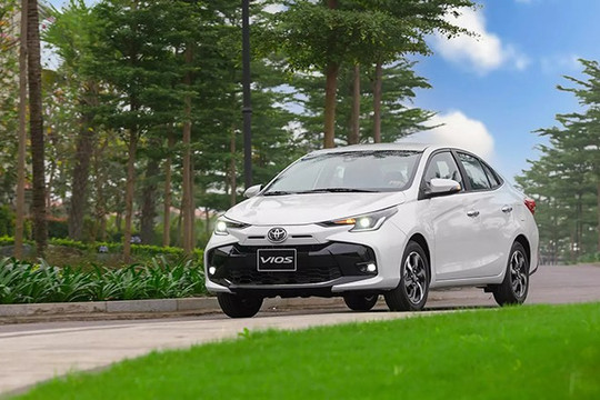 Toyota Vios 2026: Cập nhật giá lăn bánh và ưu đãi 50% lệ phí trước bạ