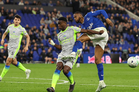 Chấm điểm Man City hòa Everton: Jeremy Doku rực sáng cứu vãn kịch tính phút 90+7
