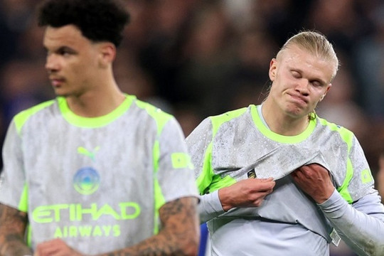 Man City hòa Everton 3-3: Bước ngoặt trao cơ hội vô địch cho Arsenal