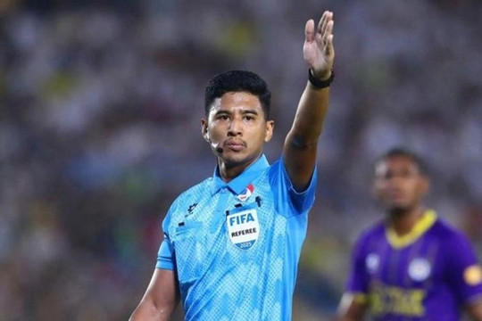 Trọng tài FIFA Malaysia đổ bộ V-League: Đảm bảo công bằng cho cuộc đua trụ hạng