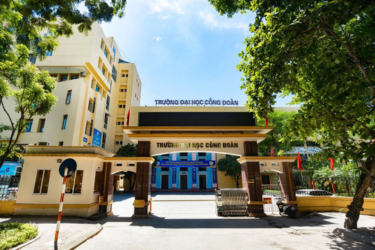 Tuyển sinh 2026: 21 điểm khối D nên chọn trường nào ở Hà Nội, TP.HCM?